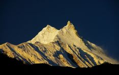 शरद ऋतुमा मनास्लु हिमाल चढने धेरै
