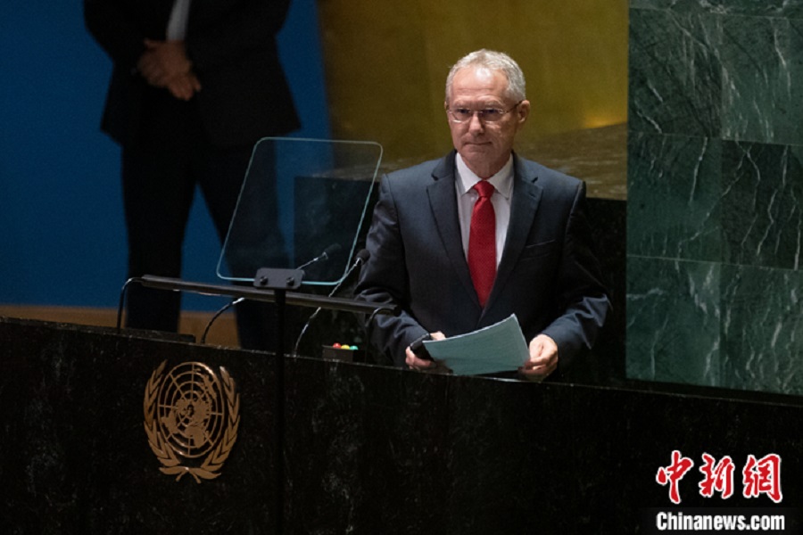 c034dd59b7ef4a5eaac646ce7d63e1d4