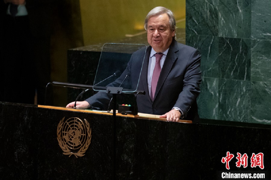 30f9a9a19baf4024be2dfe0df64cc086