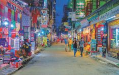 尼泊尔政府决定放开夜生活 以重振疲弱的经济和提高旅游业收入