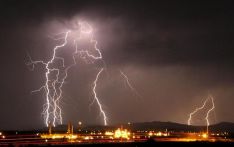 Lightning kills 907 in India as extreme weather surges in 2022