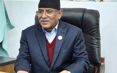 विदेशबाट मोबाइल ल्याउन गरिएको कडाइ कार्यान्वयन नगर्न प्रधानमन्त्रीको निर्देशन