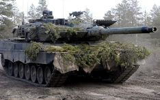 Ukraine war: Allies to meet as Kyiv requests tank donations