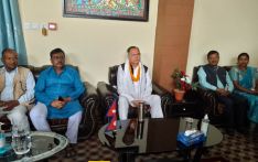 कम्युनिष्टहरु एकताबद्ध भए देश समाजवादमा जानसक्छ : नेता खनाल