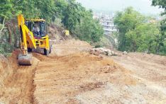 तीन सडकको निर्माण अवरुद्ध