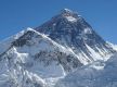 珠峰南坡已有超过325名登山者登顶珠峰