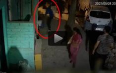 16岁少女被当街刺16刀而死，震惊印度！