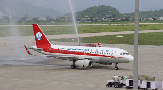 博卡拉国际机场迎接首架国际航班