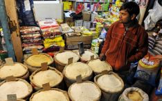 外媒：印度大米出口禁令或推高全球粮价