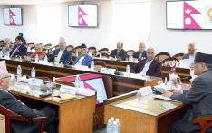 चीन भ्रमणबारे दलहरूसँग प्रधानमन्त्रीद्वारा छलफल