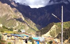 जहाँ आफ्नै गाउँ जान भारतको अनुमति लिनुपर्छ