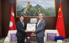 陈松大使为参加杭州亚运会的尼泊尔运动员代表送行