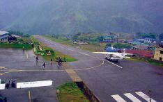 因在恶劣天气下开放 卢卡拉丹增希拉里机场官员被处罚