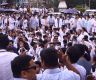 कुटपिटविरुद्ध माइतीघरमा चिकित्सक [तस्बिरहरू]