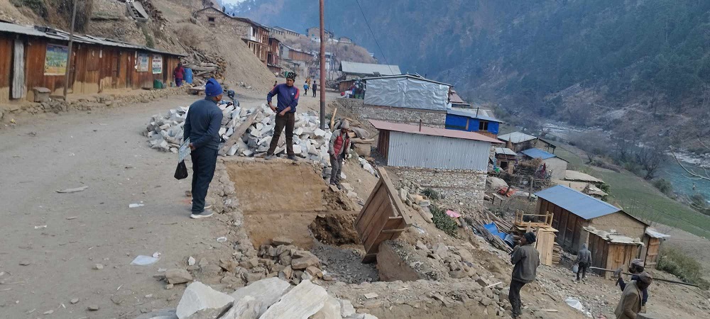 ghar,-humla-Rajan