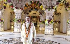 印度教神庙揭幕，莫迪此前斋戒11天
