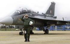“不坏金身”告破！“光辉”战机坠毁令印度空军尴尬，莫迪曾乘坐升空