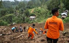 印尼山体滑坡造成18人死亡，两人失踪