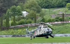 遭遇恶劣天气 亚美尼亚总理所乘直升机紧急降落
