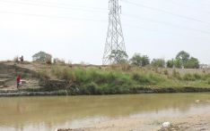 नदी किनाराका विद्युत् टावर संरक्षण गरिँदै