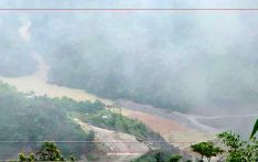 बाढीले अरुण तेस्रोको डाइभर्सन थुनियो