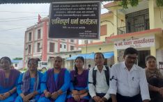 तलब नपाएपछि स्वास्थ्यकर्मी धर्नामा