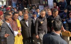 Bhutanese monarch pays homage at Swoyambhunath Temple