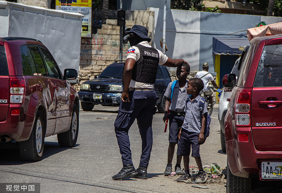 503476EF8A9687AB1B980B6695B3B165A6CE40A2_size1308_w1000_h684