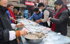 लापा पर्वको अवसरमा प्रसाद ग्रहण कार्यक्रम सम्पन्न