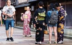 国际民调机构：日本民众“生活质量满意度”调查位列倒数第四