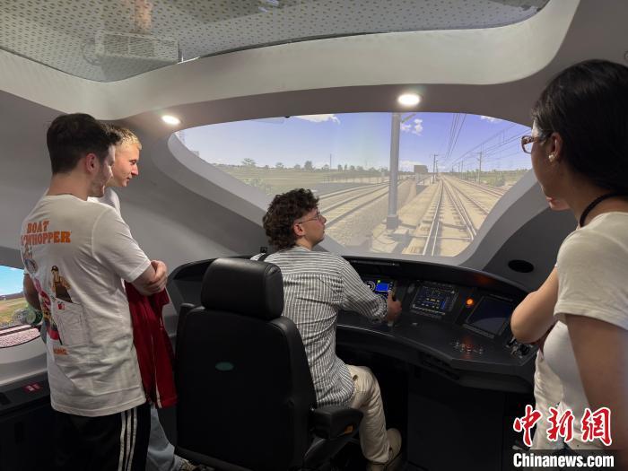 29e05aedea0a5e79e25aa96593fe51bb