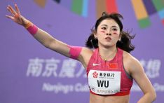 “一直向前奔跑” 吴艳妮2025年目标是破室外全国纪录