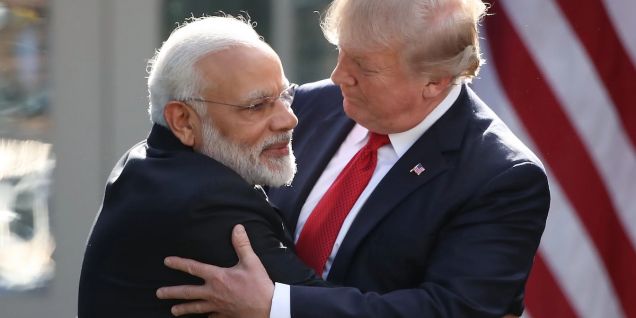 ट्रम्पको मध्यस्थताको 'ट्र्याप' बाट कसरी उम्केलान् मोदी?