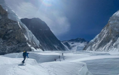 2025珠峰登山季首例外籍登山者遇难 