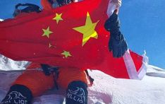 超80人登顶珠峰 创造6亿卢比财政收入