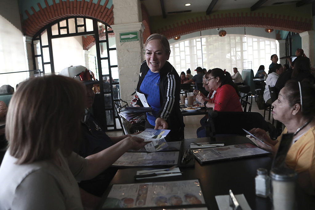 cd421c78eeffeaf19f9e5ba6ef96310du5