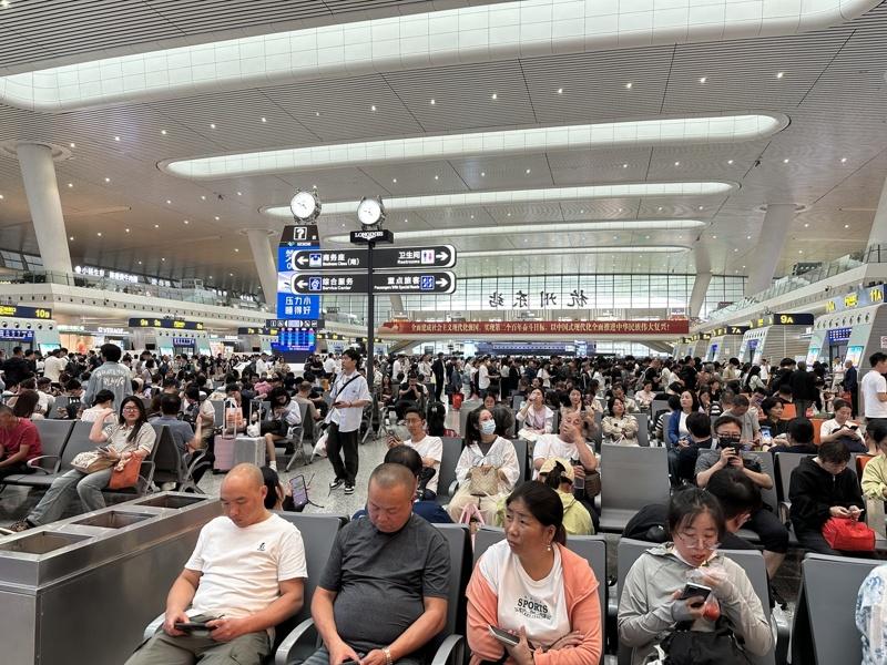 174873533075178_P32158111