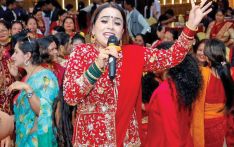 देउडा र भजनमा रमाउँदै शान्ति