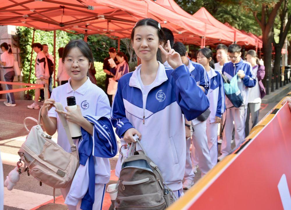 54833140_00b1be97-31f6-458d-a800-772f4046a775