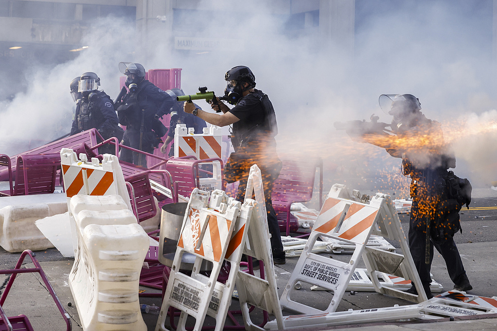 eacbf692b6b8518cb28ef6fbb8020ceau5