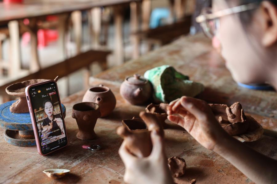 pottery 1
