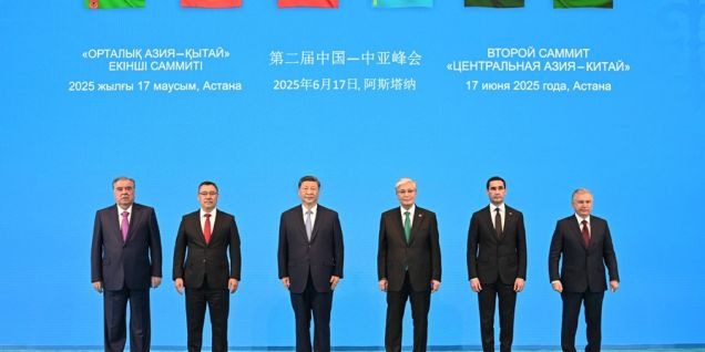 合作之路越走越宽广 友谊之花越开越灿烂 ——习近平主席提出“中国—中亚精神”引领中国中亚合作阔步前行