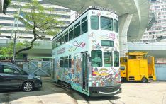 在香港体验“不一样”的叮叮车