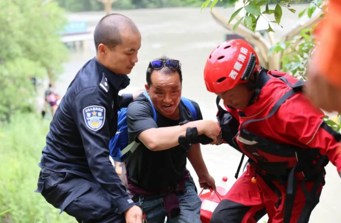 屏幕截图 2025-07-09 104834