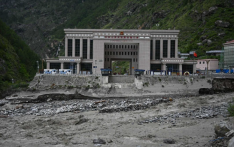 尼泊尔滞留吉隆镇公民将经塔托帕尼口岸回国