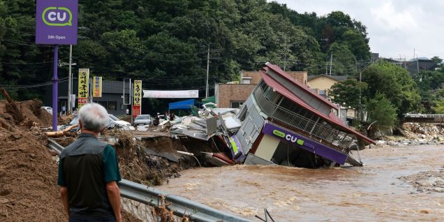 Heavy rains in SKorea leave 14 dead