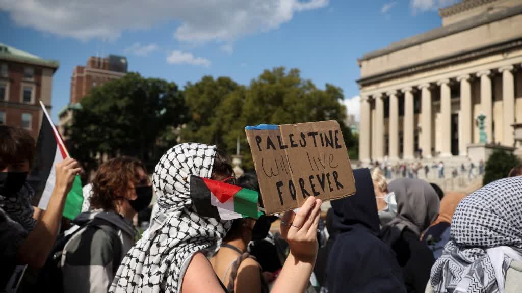 6881ad4be4b0e62e725849f61