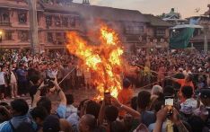 भक्तपुरमा गठामङ्गल पर्व : राक्षसको प्रतीक घण्टाकर्ण टोलटोलमा घुमाएर मारियो