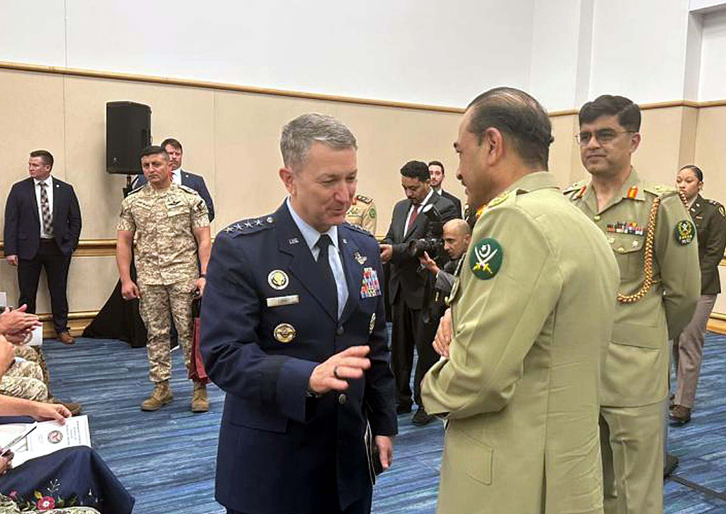 0ec93bf261ccd4bda7976d3d4f04ad94u5