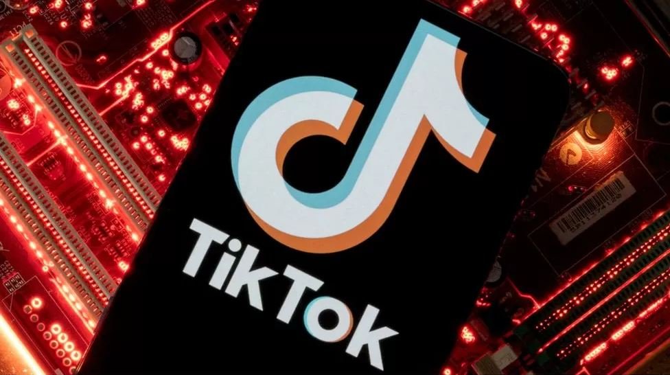 TikTok_dGZQFivj4H